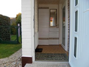 22936085-Ferienwohnung-2-Zingst (Ostseebad)-300x225-4