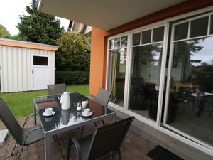 23281800-Ferienwohnung-4-Zingst (Ostseebad)-300x225-1