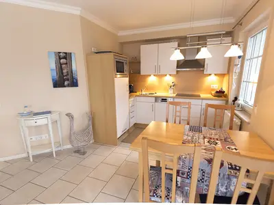 Ferienwohnung für 2 Personen (54 m²) in Zingst (Ostseebad) 5/10