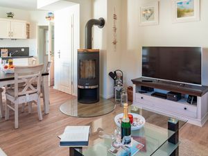 21610485-Ferienwohnung-3-Zingst (Ostseebad)-300x225-1