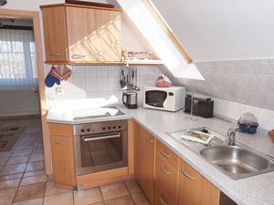 21605921-Ferienwohnung-3-Zingst (Ostseebad)-300x225-4