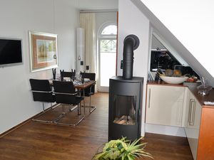 23977028-Ferienwohnung-4-Zingst (Ostseebad)-300x225-4