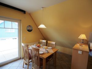 21606221-Ferienwohnung-4-Zingst (Ostseebad)-300x225-4