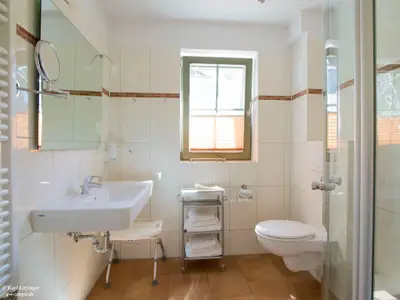 FeWo Milan 1: Bad mit DU/WC.