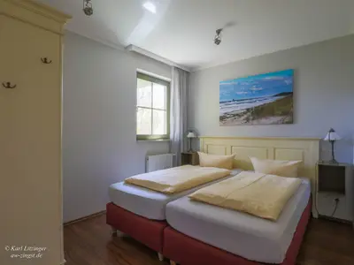 Ferienwohnung Darß: erstes Schlafzimmer.