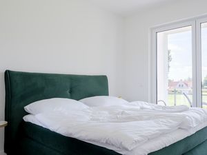 23882175-Ferienwohnung-4-Zingst (Ostseebad)-300x225-5