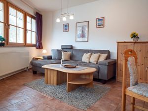 23871344-Ferienwohnung-3-Zingst (Ostseebad)-300x225-1