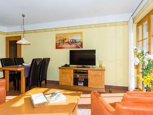 23871358-Ferienwohnung-4-Zingst (Ostseebad)-300x225-2