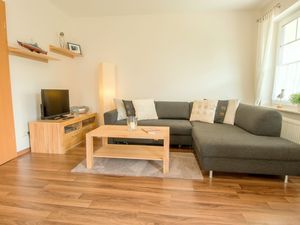 23871376-Ferienwohnung-3-Zingst (Ostseebad)-300x225-0