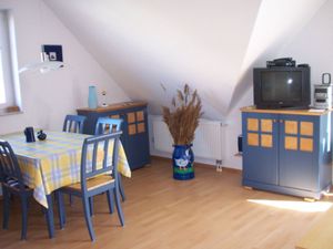 23871514-Ferienwohnung-4-Zingst (Ostseebad)-300x225-2