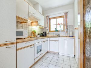 23871532-Ferienwohnung-4-Zingst (Ostseebad)-300x225-5