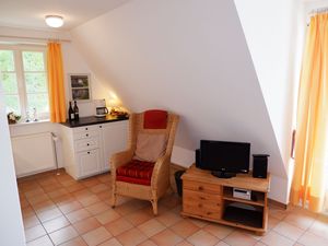 23833286-Ferienwohnung-4-Zingst (Ostseebad)-300x225-3