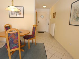 23833328-Ferienwohnung-4-Zingst (Ostseebad)-300x225-2