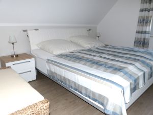 23833356-Ferienwohnung-2-Zingst (Ostseebad)-300x225-4