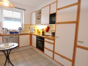 23833382-Ferienwohnung-4-Zingst (Ostseebad)-300x225-2