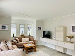 23895690-Ferienwohnung-4-Zingst (Ostseebad)-300x225-1