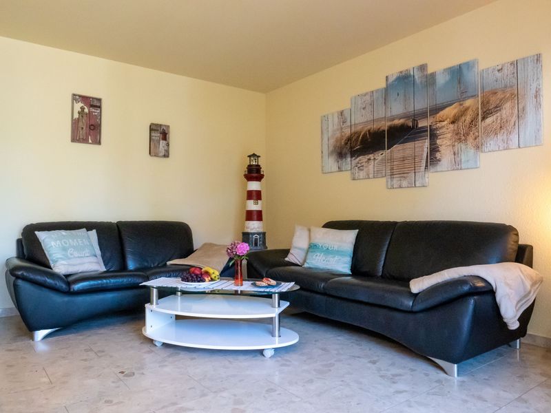 23910994-Ferienwohnung-4-Zingst (Ostseebad)-800x600-0