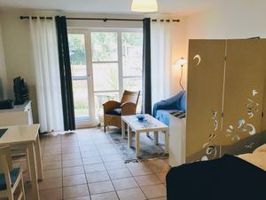 21667597-Ferienwohnung-4-Zingst (Ostseebad)-300x225-2