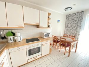 23553070-Ferienwohnung-2-Zingst (Ostseebad)-300x225-5