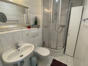 23871477-Ferienwohnung-2-Zingst (Ostseebad)-300x225-3