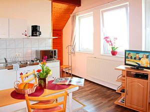 23955625-Ferienwohnung-2-Zingst (Ostseebad)-300x225-3