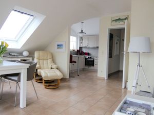 23871368-Ferienwohnung-2-Zingst (Ostseebad)-300x225-3