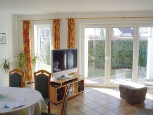 23871449-Ferienwohnung-5-Zingst (Ostseebad)-300x225-1