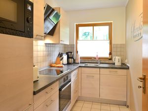 23871351-Ferienwohnung-4-Zingst (Ostseebad)-300x225-5