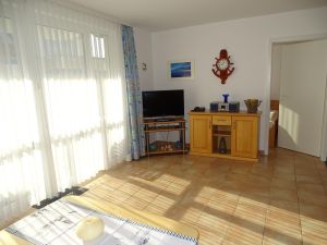 23871365-Ferienwohnung-3-Zingst (Ostseebad)-300x225-1