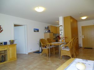 23871365-Ferienwohnung-3-Zingst (Ostseebad)-300x225-4