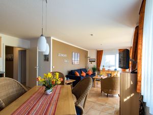 23871456-Ferienwohnung-4-Zingst (Ostseebad)-300x225-2