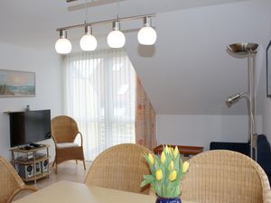 23871472-Ferienwohnung-5-Zingst (Ostseebad)-300x225-3