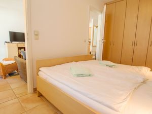 23871473-Ferienwohnung-2-Zingst (Ostseebad)-300x225-5