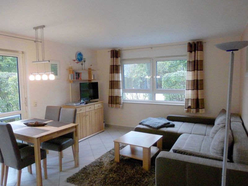 23871484-Ferienwohnung-4-Zingst (Ostseebad)-800x600-0