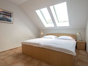 23871489-Ferienwohnung-6-Zingst (Ostseebad)-300x225-5