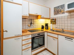 23871530-Ferienwohnung-3-Zingst (Ostseebad)-300x225-3