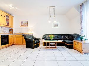 23948160-Ferienwohnung-4-Zingst (Ostseebad)-300x225-2