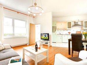 23971494-Ferienwohnung-2-Zingst (Ostseebad)-300x225-3