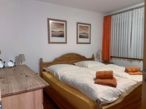 24017495-Ferienwohnung-4-Zingst (Ostseebad)-300x225-4