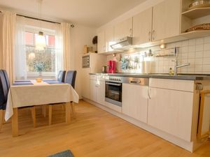 23871517-Ferienwohnung-4-Zingst (Ostseebad)-300x225-4