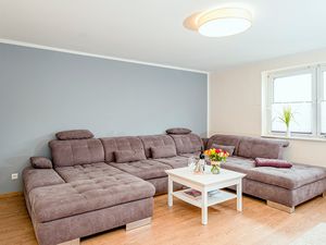 23948155-Ferienwohnung-6-Zingst (Ostseebad)-300x225-2