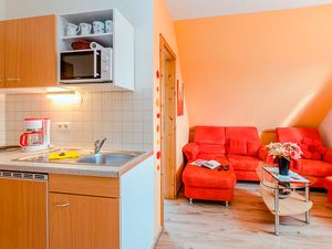 23948610-Ferienwohnung-2-Zingst (Ostseebad)-300x225-3