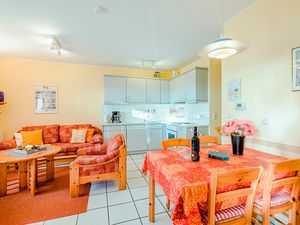 23955054-Ferienwohnung-4-Zingst (Ostseebad)-300x225-5