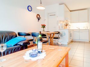 23994995-Ferienwohnung-4-Zingst (Ostseebad)-300x225-1