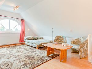 24013345-Ferienwohnung-4-Zingst (Ostseebad)-300x225-5