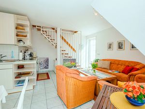 23948624-Ferienwohnung-4-Zingst (Ostseebad)-300x225-5