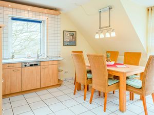 23948253-Ferienwohnung-6-Zingst (Ostseebad)-300x225-4