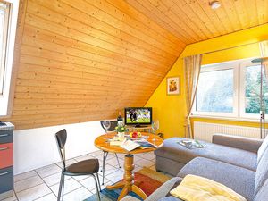 23939261-Ferienwohnung-3-Zingst (Ostseebad)-300x225-2