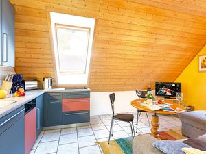 23939261-Ferienwohnung-3-Zingst (Ostseebad)-300x225-4