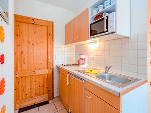 23948610-Ferienwohnung-2-Zingst (Ostseebad)-300x225-4